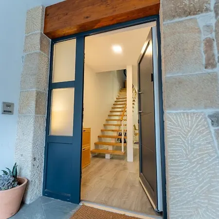 Spacious Renovated House In