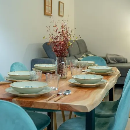 Spacious Renovated House In * Cabezon De La Sal
