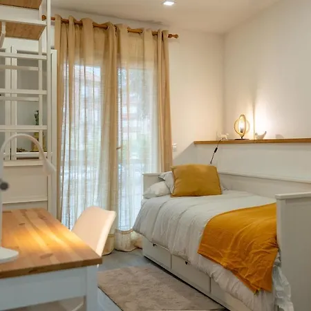 Spacious Renovated House In Apartment Cabezon De La Sal
