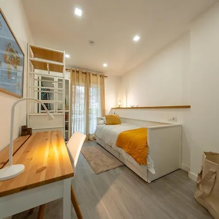 Spacious Renovated House In Apartment Cabezon De La Sal